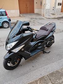 MOTO YAMAHA TMAX  ANNO 2009