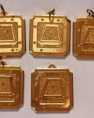 Sport Biliardo  8 Medaglie in Bronzo Dorato