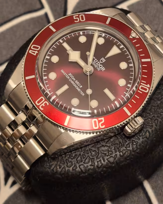 Tudor BB58 burgundy 39mm. Full Set 26'