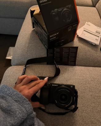 Sony A6400