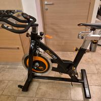 Cyclette Getfit Spinbike Rush 350