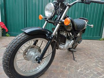 Suzuki RV Van Van 200 - 2016