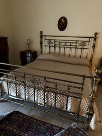 Letto in ottone