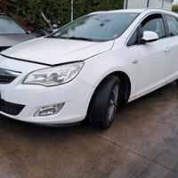 pezzi ricambio opel astra J 1.7 cdti