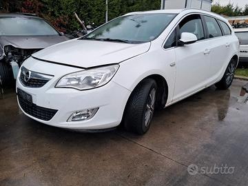 pezzi ricambio opel astra J 1.7 cdti