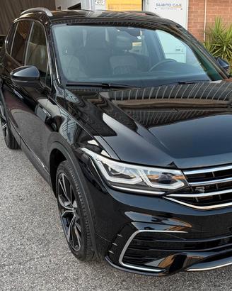 Volkswagen Tiguan Allspace 2.0 TDI SCR DSG 4MOTION