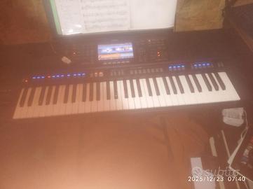 tastiera yamaha sx 720