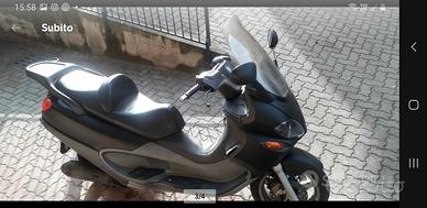 Piaggio x9.   250 