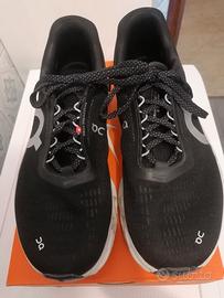 scarpe marca on running numero 43