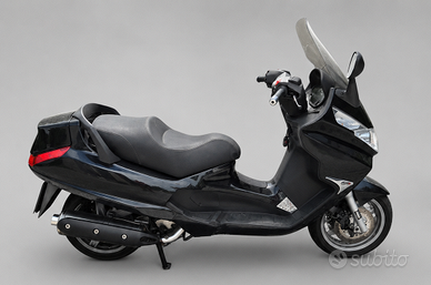 PIAGGIO X8  400 cc