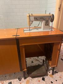 Macchina da cucire Singer