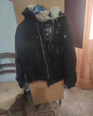 4 giubbotti da uomo