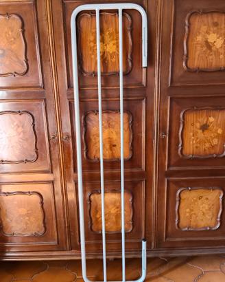 Sponda letto anticaduta per anziani