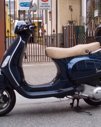 Vespa LX 150 ie - 14305 km