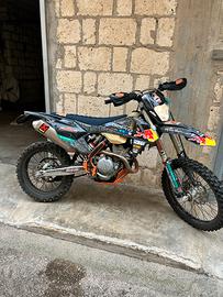 Ktm 250 4 tempi