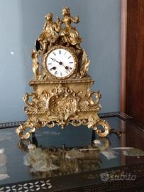 Orologio di Parigi in bronzo