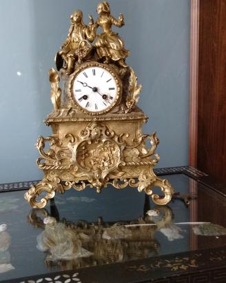 Orologio di Parigi in bronzo