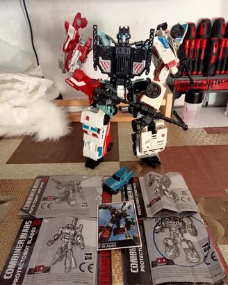 transformers combiner war defensor 2015