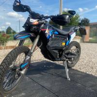 Zero Motorcycles FX - 2021