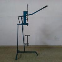 Tappatrice per tappi di sughero