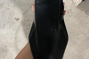 Paragmgo anteriore di un fantic 50cc del 2025