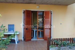 Bilocale Torri del Benaco centro paese vicino lago