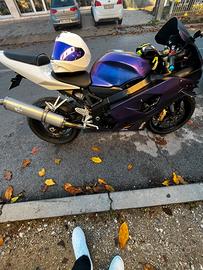 Suzuki gsxr 600