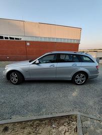 Auto Mercedes Benz classe C 320 cambio automatico