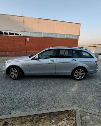 Auto Mercedes Benz classe C 320 cambio automatico