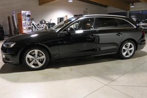 AUDI A4 Avant 45 TFSI quattro S tronic SPORT
