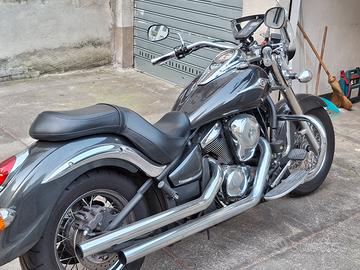 moto  custom  KAWASAKI 900