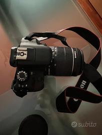 Macchina fotografica digitale Canon EOS 100D