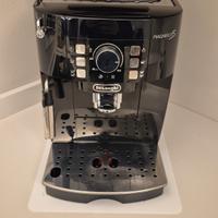 de longhi Magnifica S