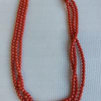 Girocollo corallo