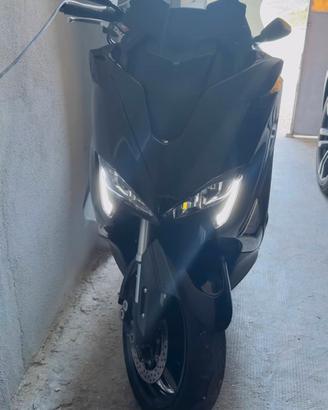 Tmax 530 ABS sx sport edition