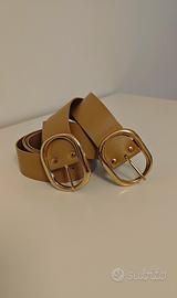 Set 2 cinture color beige con fibbia oro