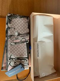 Bandeau originale LV "Trunks"