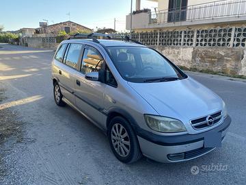 OPEL ZAFIRA 2.0 Turbo Diesel- 7 posti-  anno 2002
