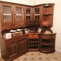 credenza componibile con possibilità di tavolo 