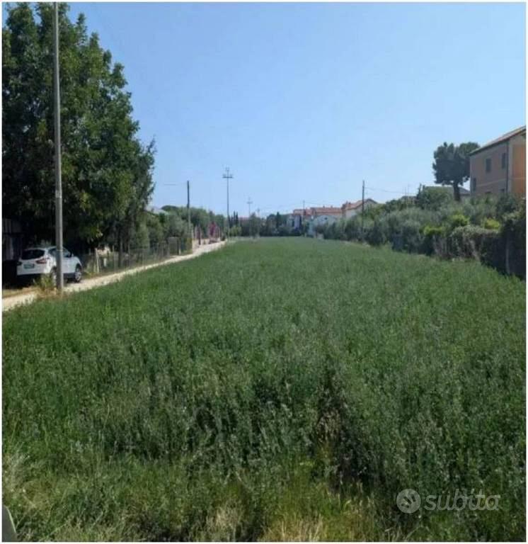 Immobile in asta di 5140 m² a Civitanova Marche - Vista 2