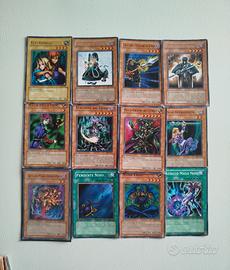 anime incantatore lotto mazzo carte Yu-Gi-Oh yugi