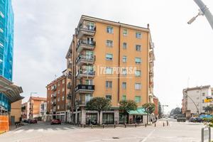 2 LOCALI PERSONALIZZABILE