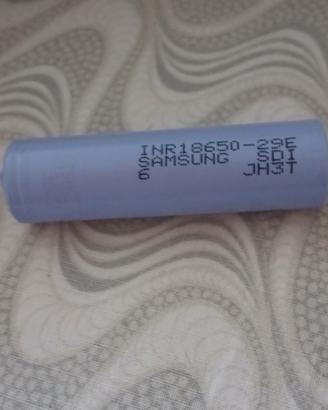 batteria 18650 SAMSUNG