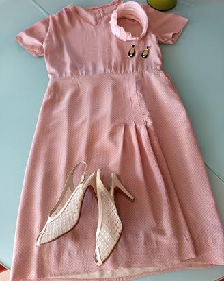 vestito vintage con accessori inclusi 