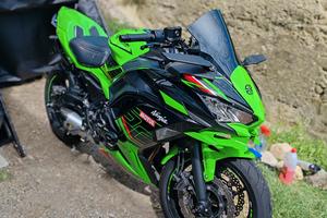 Kawasaki ninja 650 anno 2023 - 8000km