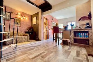 CASA SEMINDIPENDENTE A CASTELLETTO D'ORBA