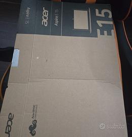 Condividi notebook pc portatile 15 Acer Aspire E5