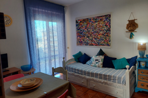 Mare e pinete a 300 m trilocale con ampio balcone