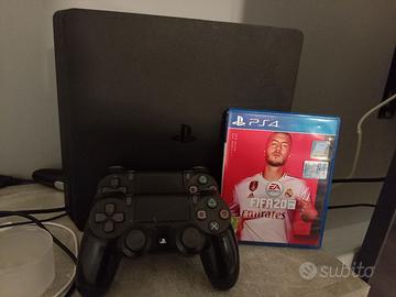 Play station 4 slim