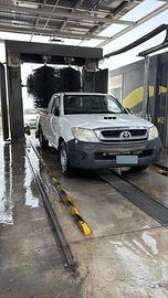 Toyota Hilux D-4D 2.5TD pickup